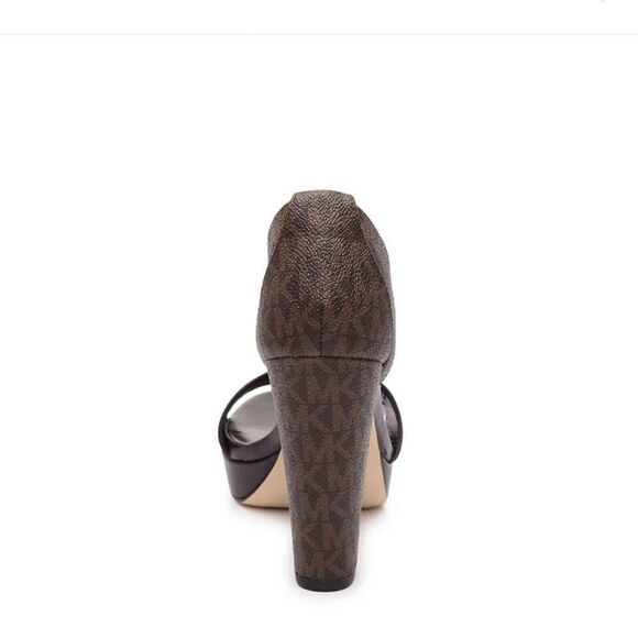 Michael Kors MK Logo Berkley Platform Sandal - Picture 7 of 12